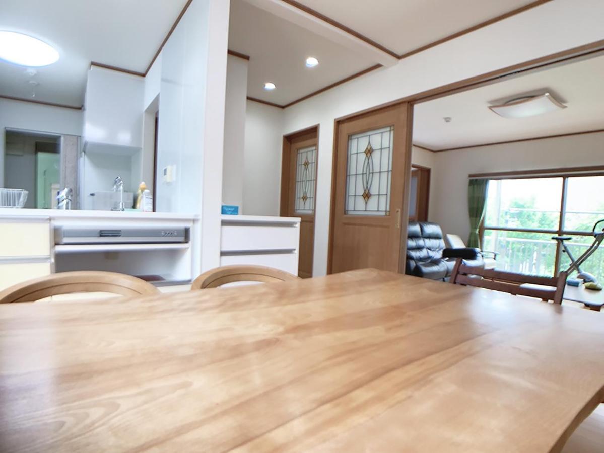 Itsukaichi First Villa Hiroshima Bagian luar foto